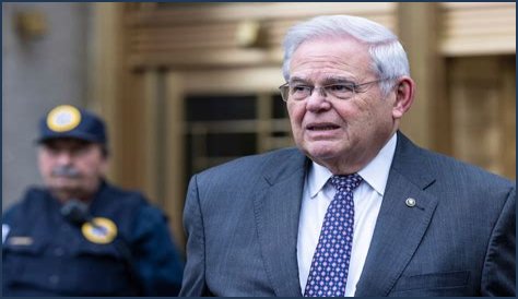 Federal Prosecutors Seek To Present New Evidence In Court About R. Kelly